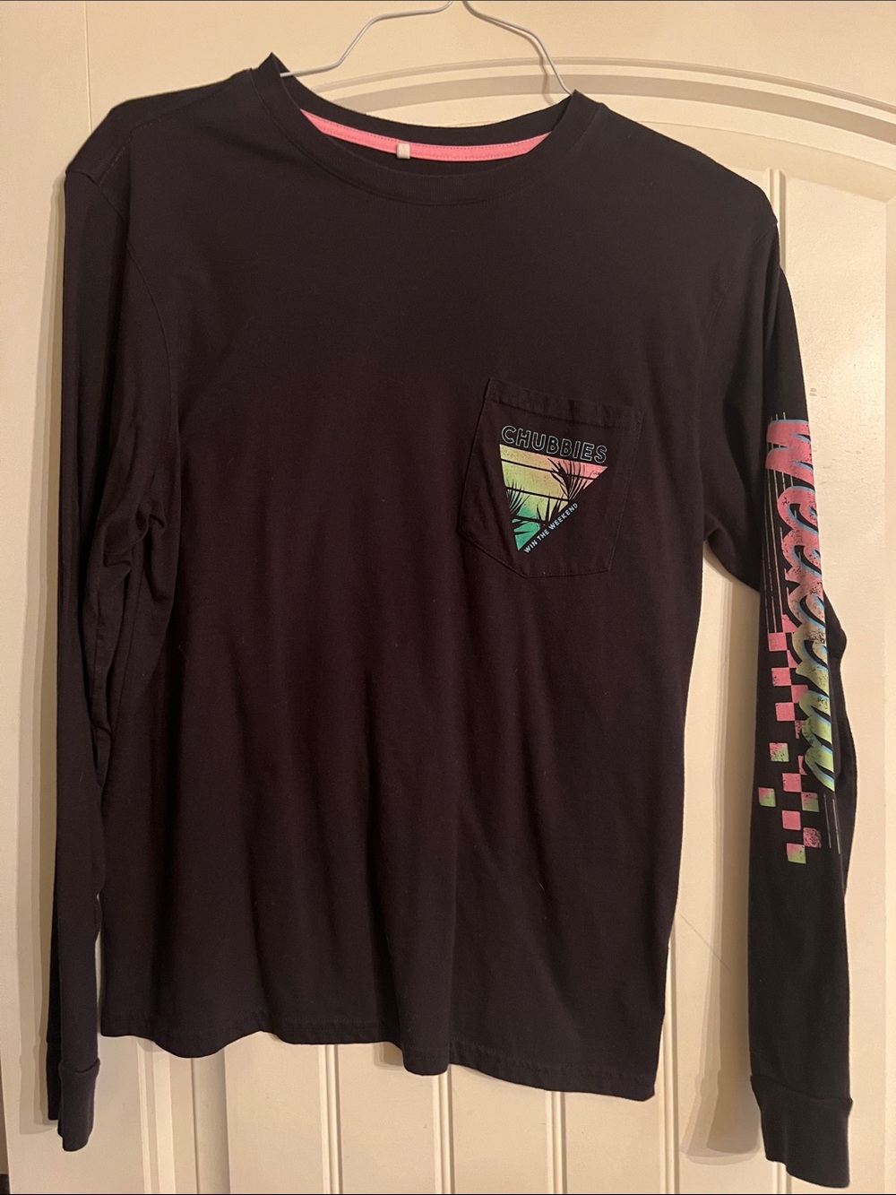 Chubbies Men’s ' Black Long-Sleeve Pocket Tee with Neon Graphic, size medium